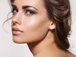 تزریق چربی به صورت و بیکینی در -کرج -کلنیک- ونوس